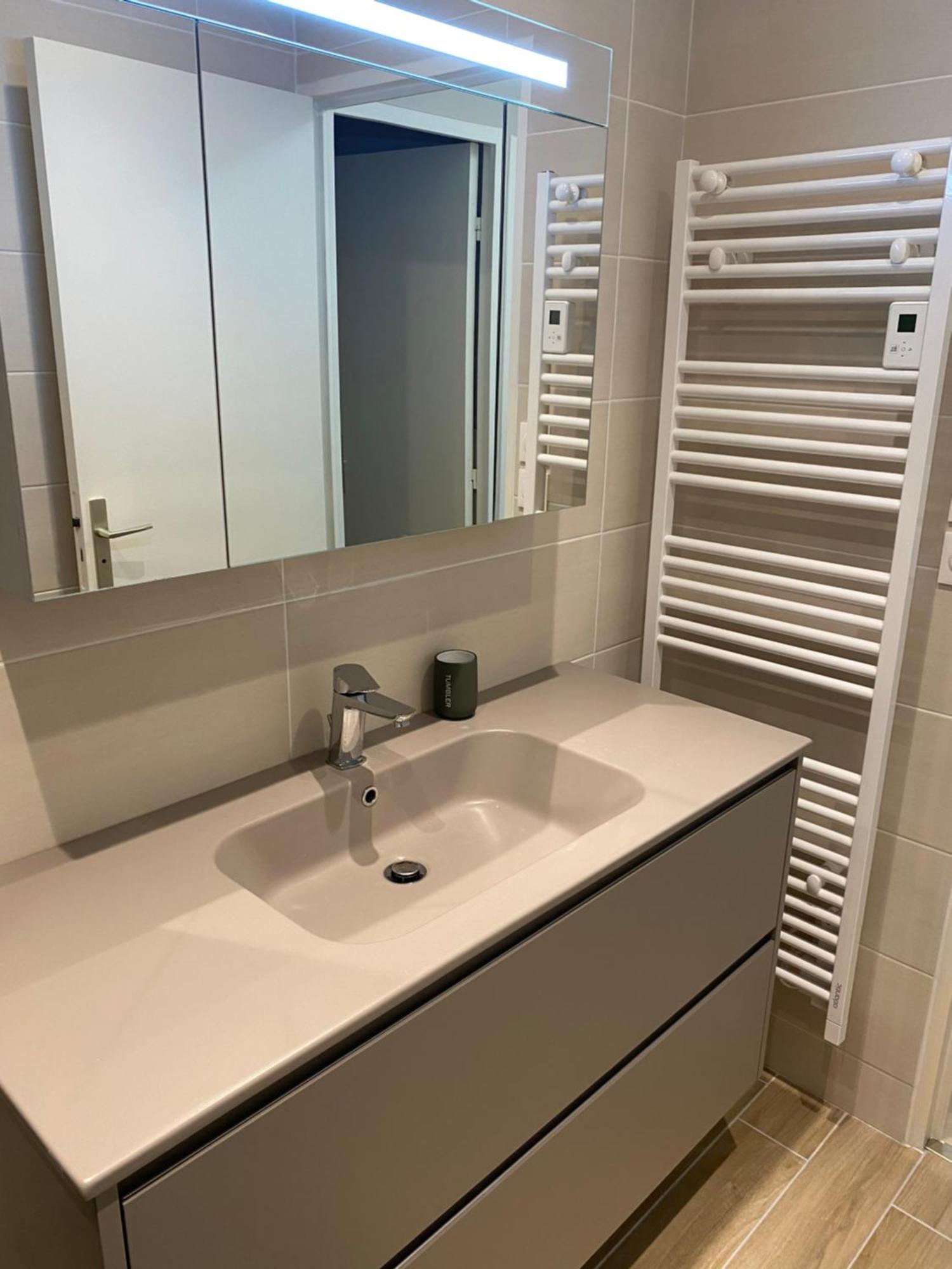 65m2 Avec Balcon Vues A 150m De La Et Centre, Wifi Et Parking Prive Blonville-sur-Mer